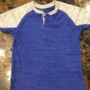 Boys 3t shirt